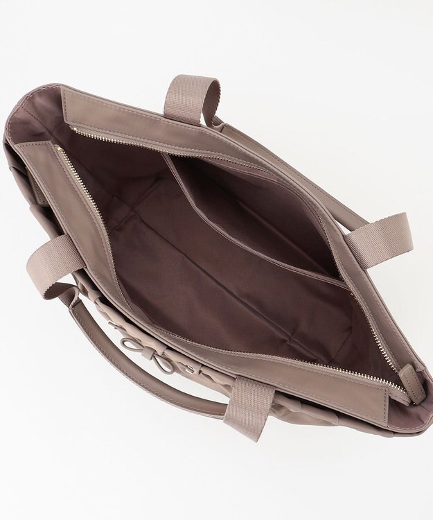 TOCCA ENSEMBLE NYLONBAG L バッグ L ベージュ系