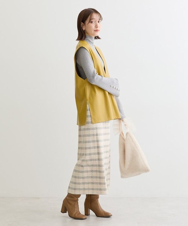 Green Parks フェイクレザーＶネックベスト Lime Green