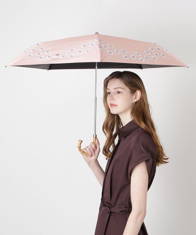 MOONBAT 【 遮光率100％/遮熱/UV】PAUL&JOE ACCESSOIRES(ポール&ジョー) 晴雨兼用日傘  Lovely daisy  クリザンテーム ヌネット 折りたたみ傘 竹手元 ピーチ