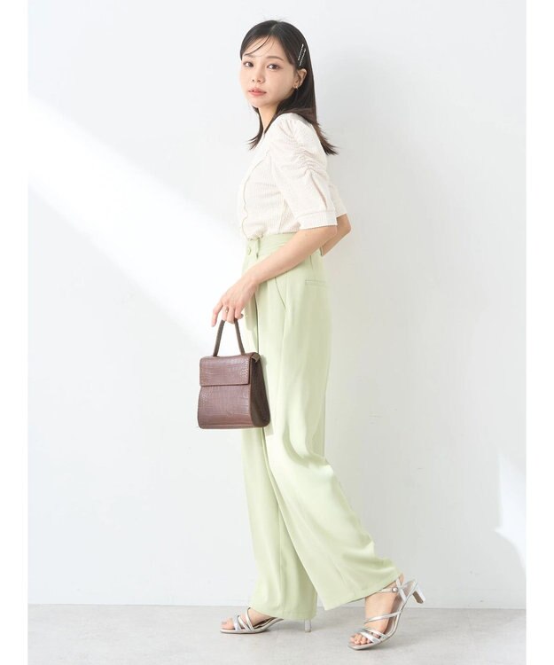 earth music&ecology ぽこぽこパワショルプルオーバー Ivory