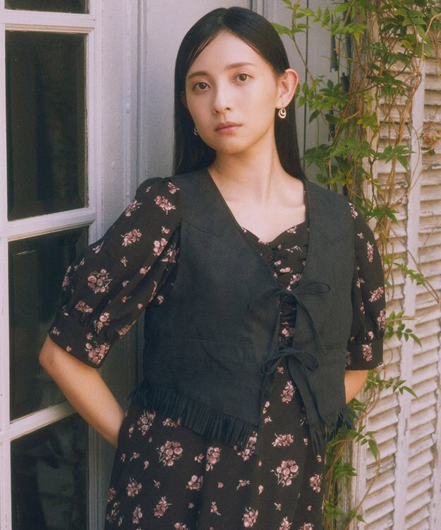 earth music&ecology スウェード調フリンジベスト Black