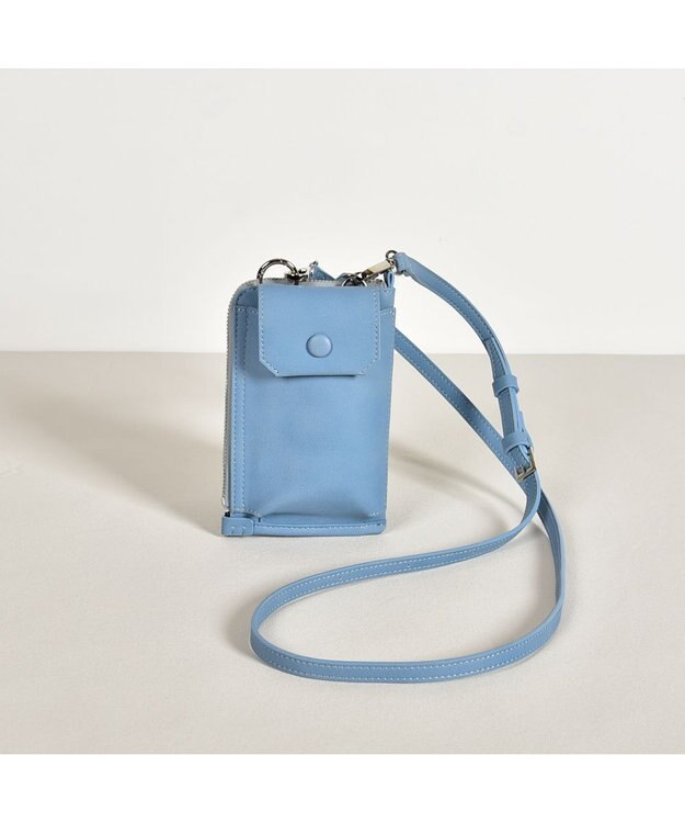 LA BAGAGERIE マルチスマホポシェット ライトブルー