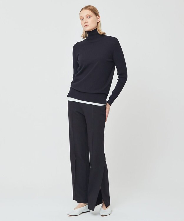 BEIGE， YUCCA / ストレートパンツ Navy