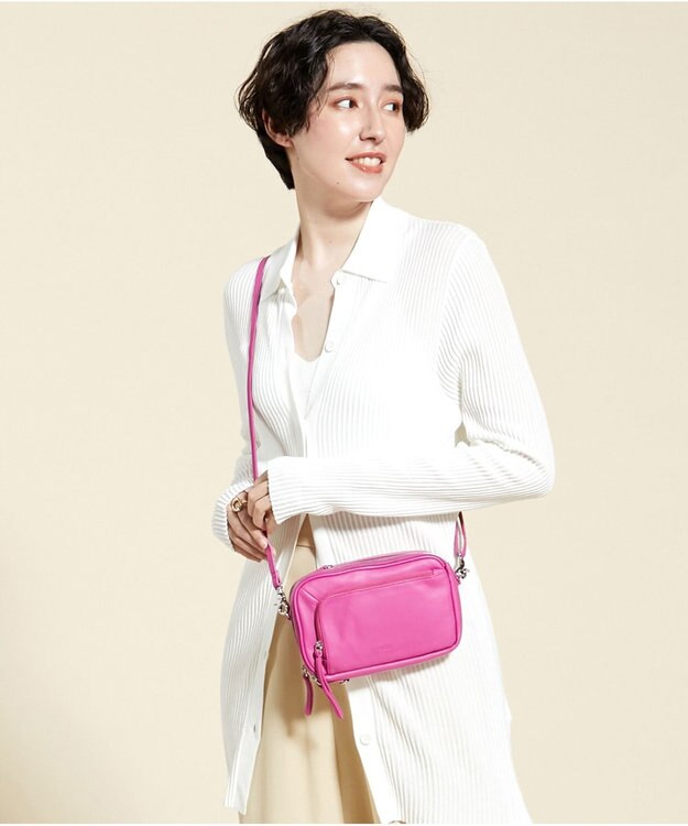 Y'SACCS イタリアンシープ多機能ポシェット ピンク