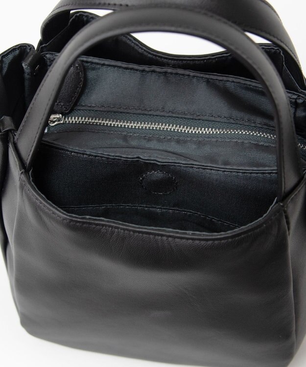 Y'SACCS イタリアンシープ 2wayラウンドトート ブラック