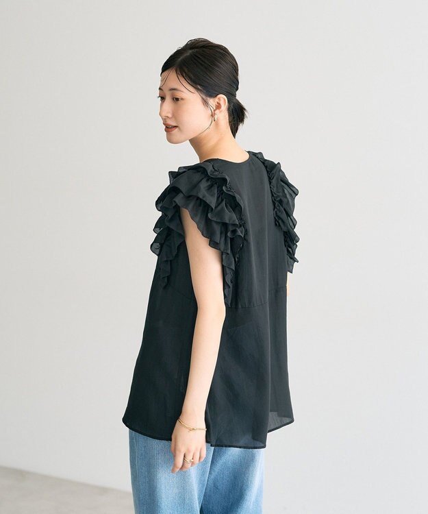 YECCA VECCA ラッフルVネックブラウス Black