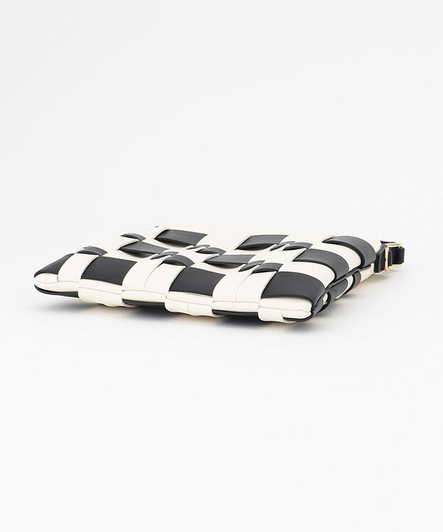 23区 メッシュ ショルダーバッグ ブラック×ホワイト