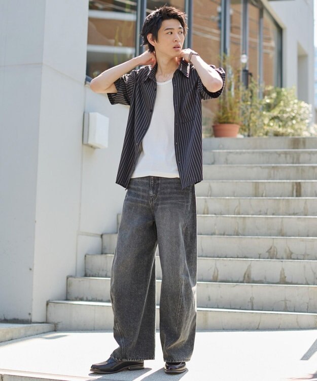 WEGO クロップドSSピンストライプシャツ ブラックストライプ