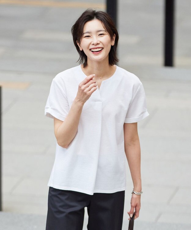 J.PRESS LADIES L 【WEB限定カラーあり・抗菌消臭・吸水速乾】サッカージャージー キーネック カットソー ホワイト系