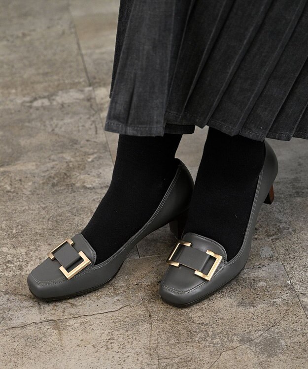 Pointer 日本製 本革バックルパンプス グレー