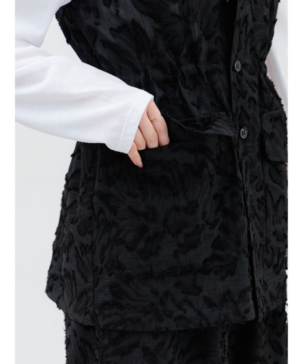 Te chichi カットジャガードジレ ブラック