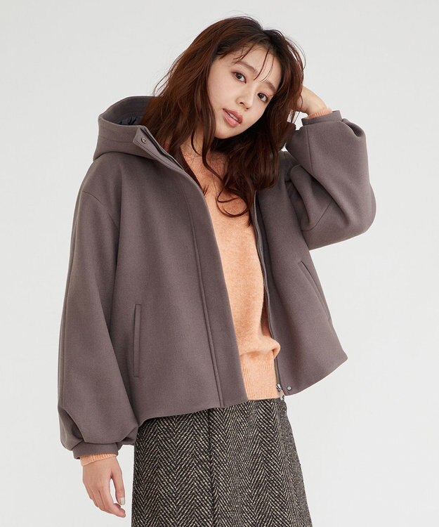 Feroux 【古畑星夏さん着用】パフスリーブフード アウター ダークブラウン系