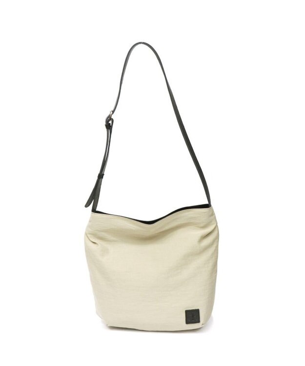 Regalo Felice 【超軽量 / A4サイズ対応】ショルダー / REGALO IV(アイボリー)