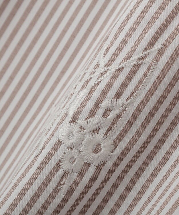 YECCA VECCA ストライプ柄フラワー刺繍ワンピース Beige