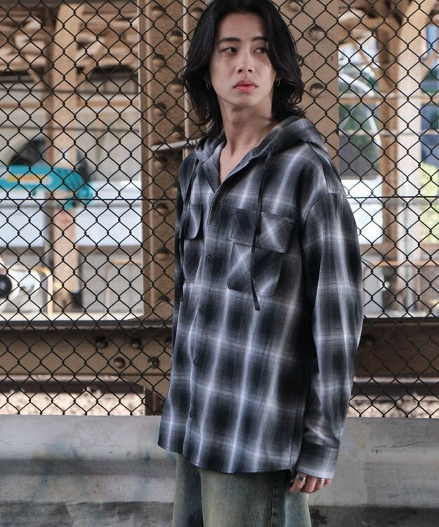 WEGO オンブレチェックフードシャツ（LS） ブラックチェック1