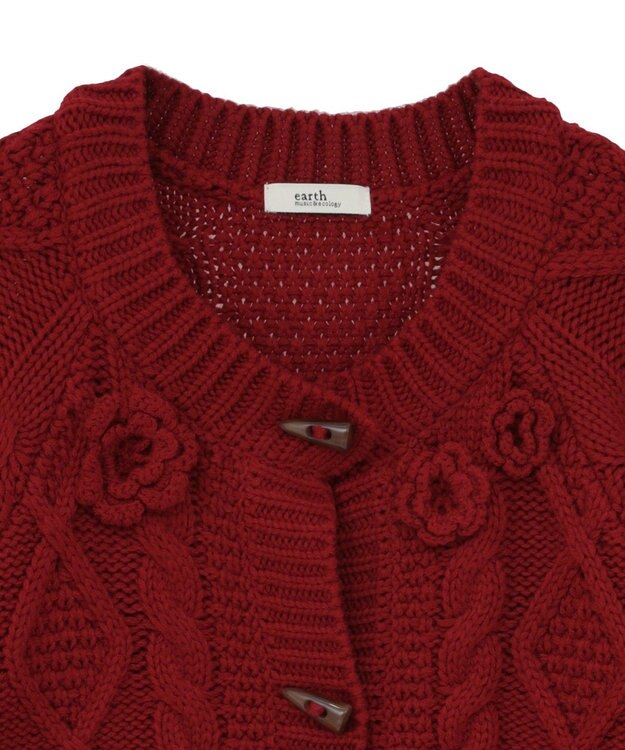 earth music&ecology 【一部予約】フラワーモチーフトグルボタンニットカーディガン Red