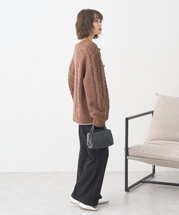 earth music&ecology 【一部予約】フラワーモチーフトグルボタンニットカーディガン Brown