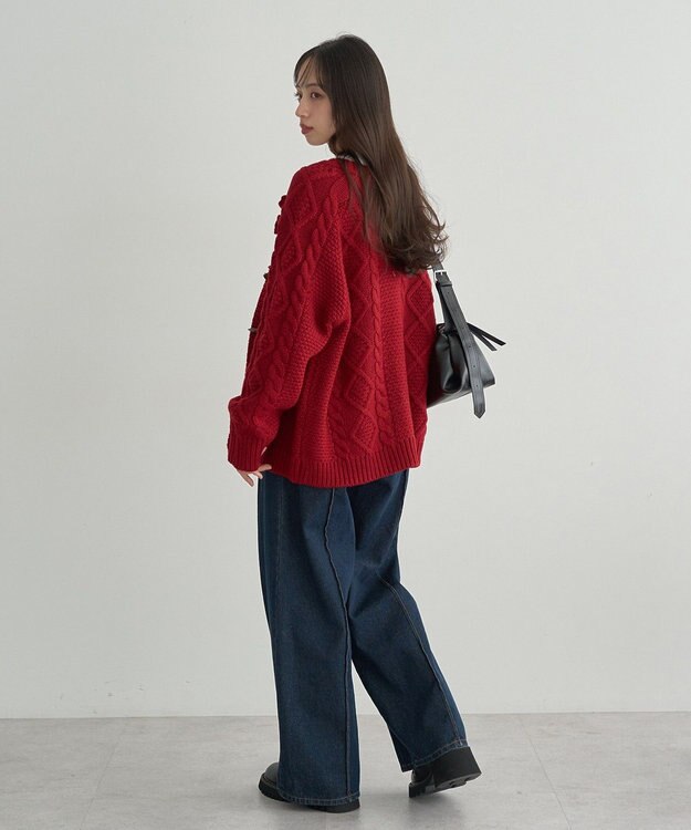 earth music&ecology 【一部予約】フラワーモチーフトグルボタンニットカーディガン Red