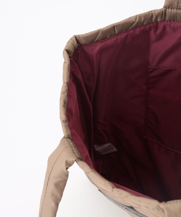 Y'SACCS コンビライニングキルトトート ベージュ