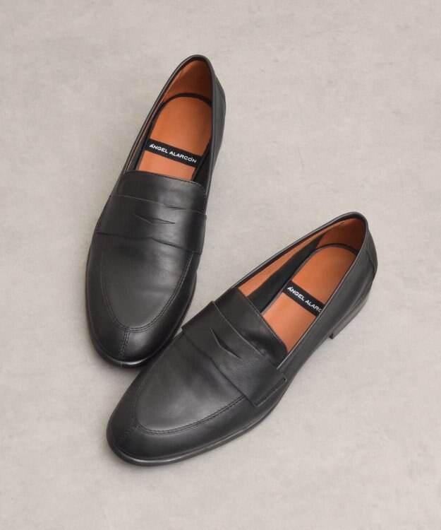 INTER-CHAUSSURES 【ANGEL ALARCON】ラウンドトウベーシックローファー ブラック