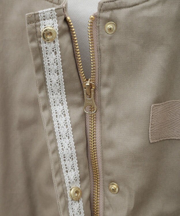 earth music&ecology パーカー付きミリタリーブルゾン Beige