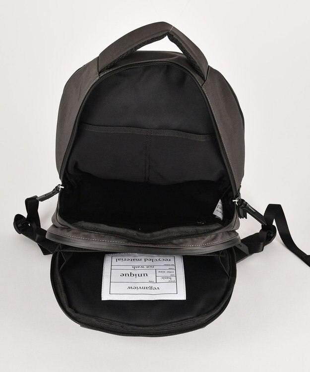 LA BAGAGERIE 【veganview】crinkle nylon backpack Msize ダークグレー