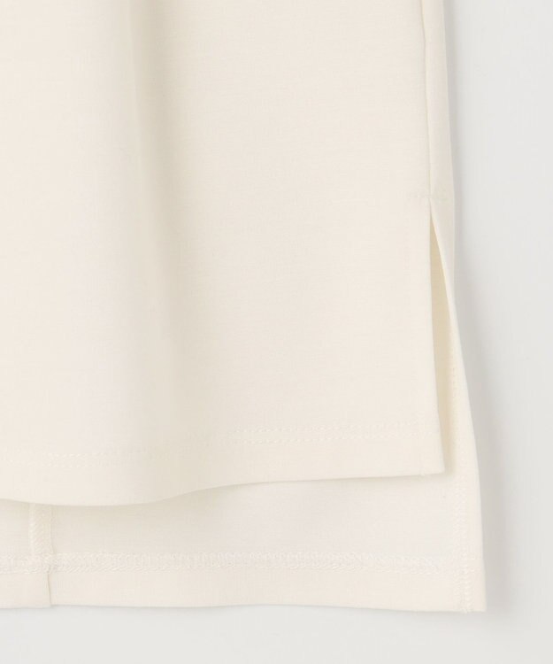 自由区 【XSサイズ~/洗える】ドレーピーポンチラッフルスリーブ カットソー アイボリー系