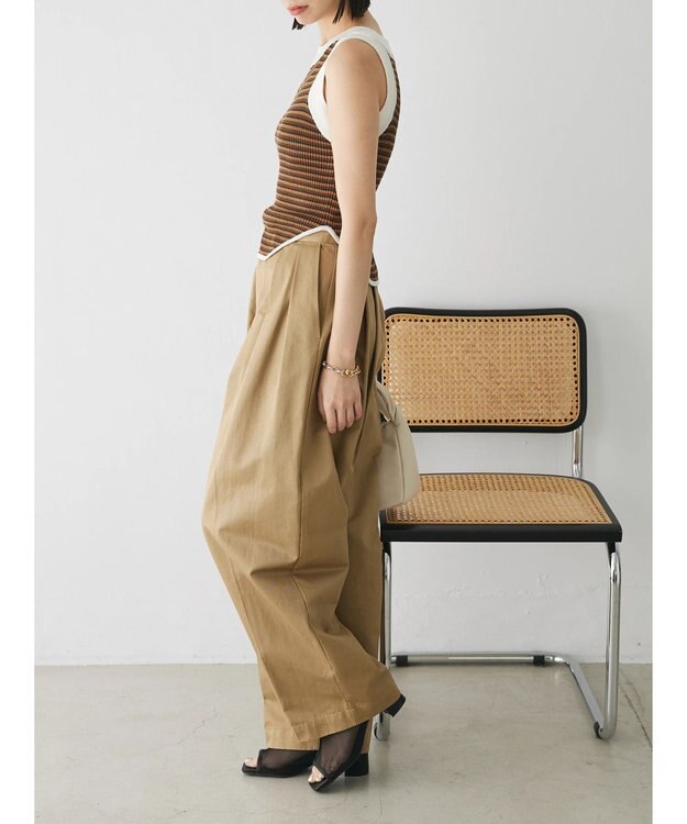 Green Parks デザインヘム配色ニットタンクトップ Brown