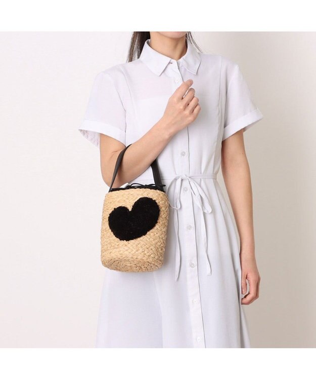UNBILLION カシュカシュ cachecache / ハート付ラフィアバケットトート カゴバッグ ブラック