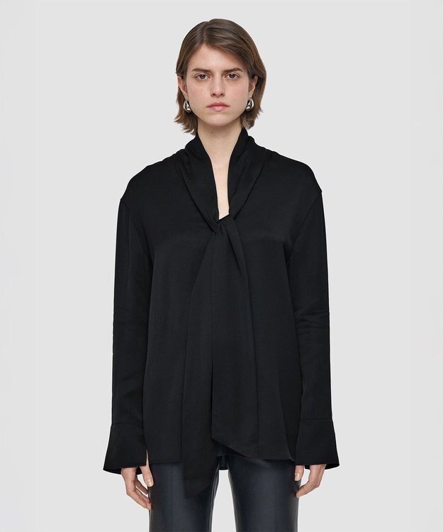 JOSEPH ライトクレープ　ブラウス Black