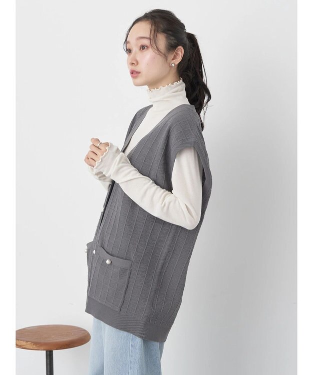 earth music&ecology パールボタンスポンディッシュベスト Charcoal Gray