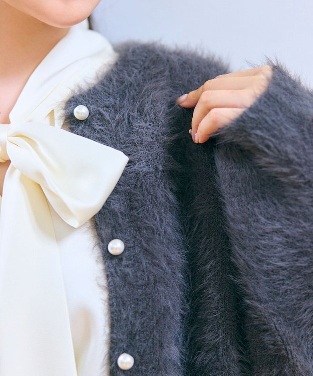 Feroux 【尾﨑真衣さんコラボ商品】フェザータッチニット カーディガン グレー系