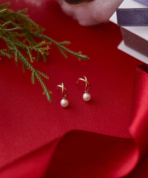 Phoebe 【K10】クロッシングパールピアス ゴールド