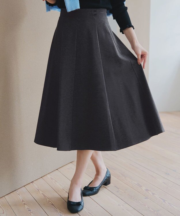 Tiaclasse ポンチフレアスカート チャコールグレー