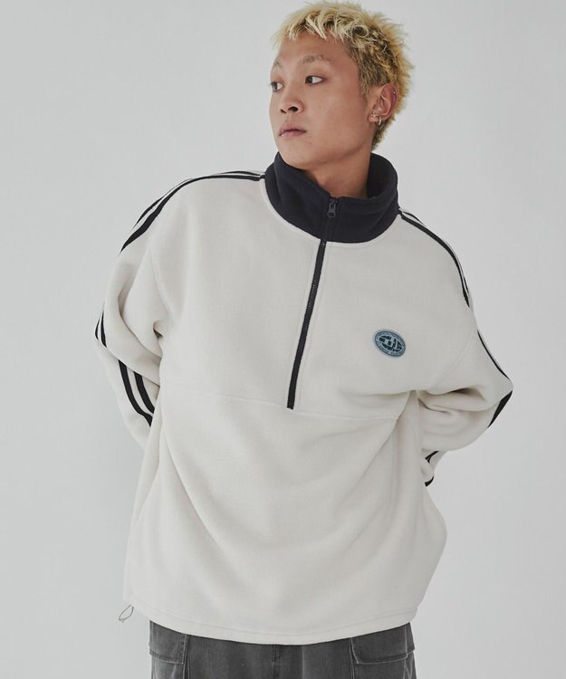 WEGO フリース　ワンポイントハーフZIPプルオーバー オフホワイト