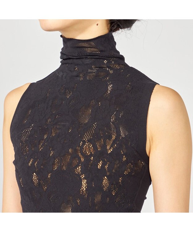 Chacott 【ノーソーイングニット】カップ付きハイネックトップ ブラック