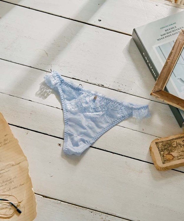 San-ai Resort（三愛水着楽園） 【northerly bra フィットシリーズ 谷間メイク】 カシュクールレースモールド Tバックショーツ M 【northerly】 ブルー