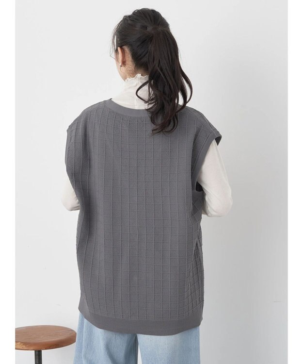 earth music&ecology パールボタンスポンディッシュベスト Charcoal Gray