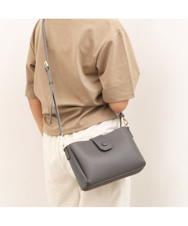 UNBILLION カシュカシュ cachecache / 横型3つ口ショルダーバッグ GY