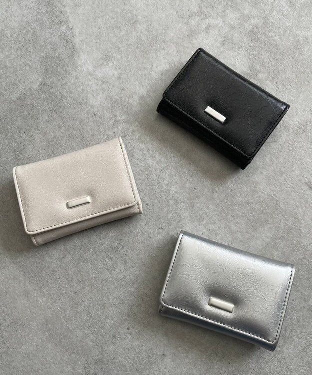 WEGO プレートフラップミニウォレット オフホワイト