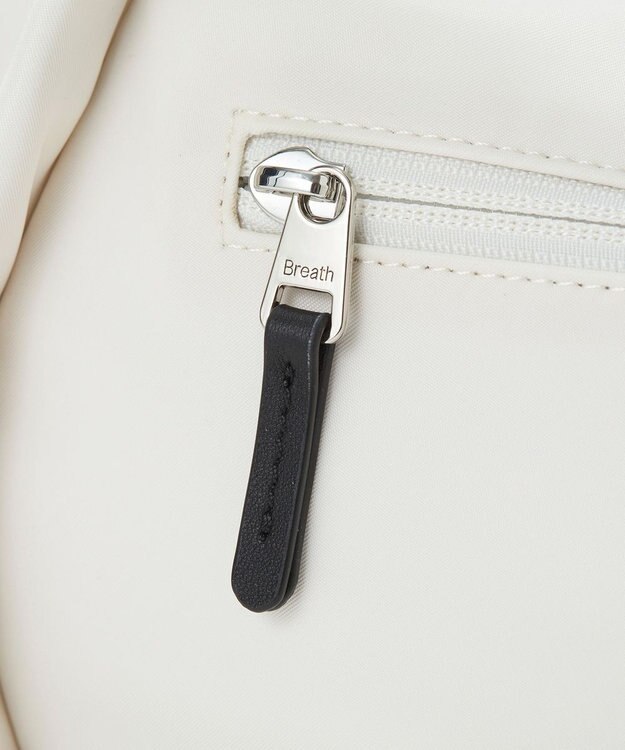 TOPKAPI 【Breath TOPKAPI】【撥水】ツヤ ナイロン ショルダー付き ラウンド トートバッグ クリーム