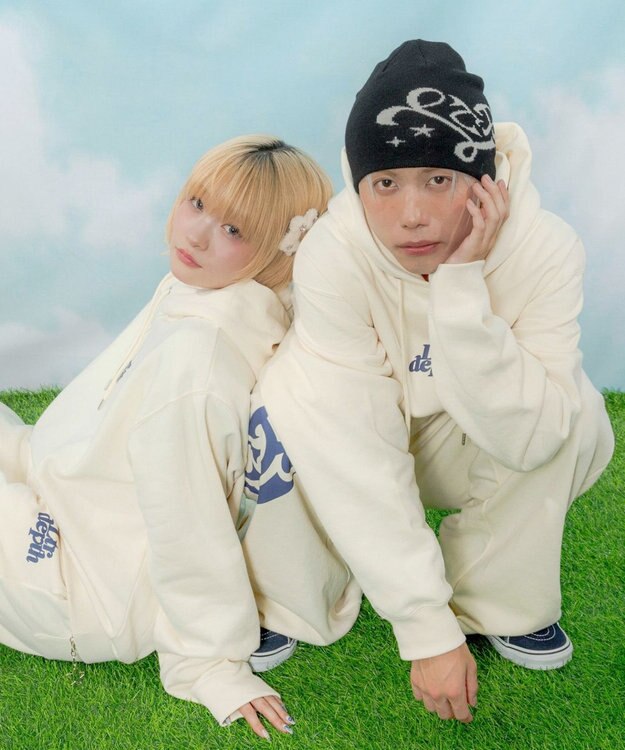 WEGO 【ユニセックス着用ITEM】ハートモチーフプルパーカー ホワイトアイボリー