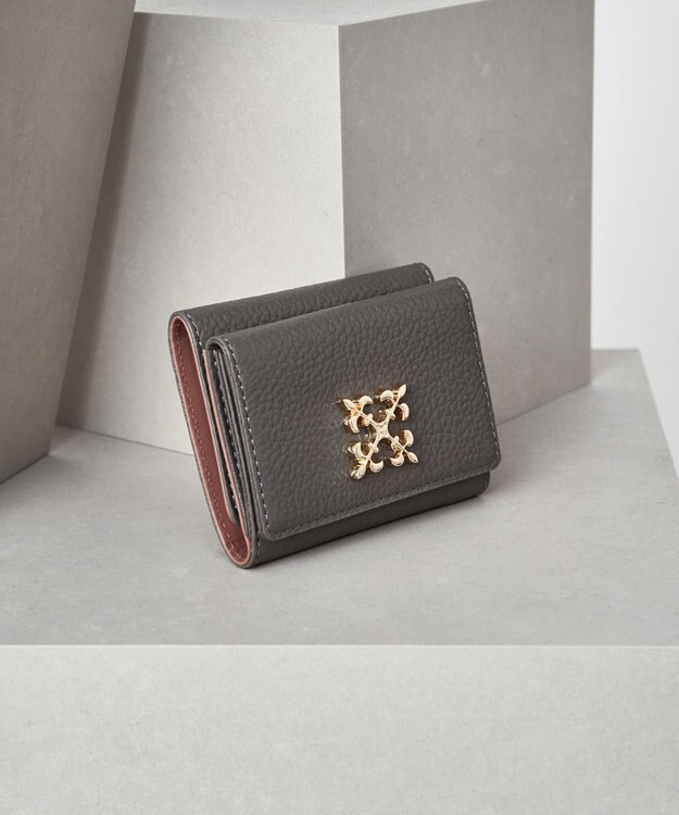 russet 《soeru》モノグラムプレート三つ折りウォレット(SO-397) Gray/PK