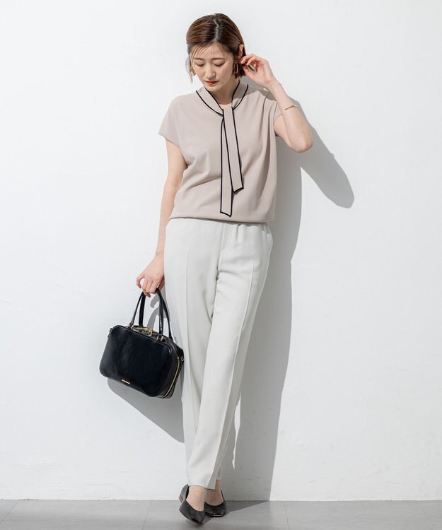 23区 【Oggi7月号掲載/吸水速乾/接触冷感/UVカット】ストレッチジョーゼット テーパード パンツ ベージュ系