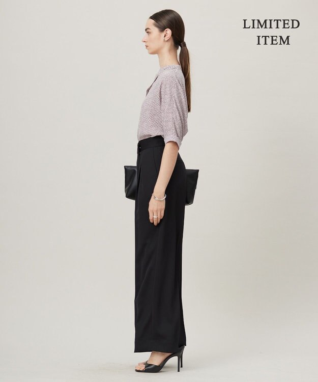 ICB 【人気のため新色追加・WEB限定・接触冷感・UVケア・速乾・洗える】BackSatinAmunzen 5分袖キーネックブラウス ヘイズピンク柄系