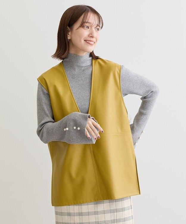 Green Parks フェイクレザーＶネックベスト Lime Green