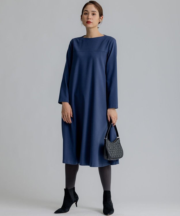 組曲 バックプリーツ ワンピース ブルー系