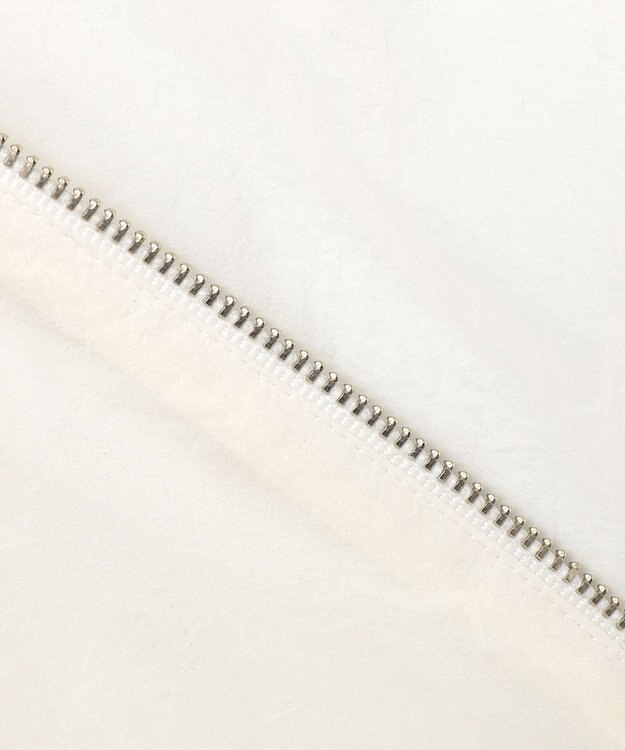 uncrave シアープルーフナイロン スタンドネックブルゾン ホワイト