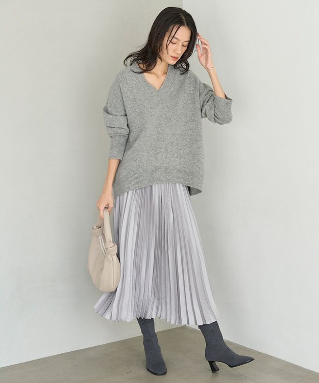 UNFILO ウールカシミヤ Vネックニット グレー