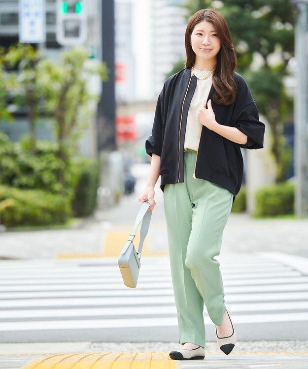 UNFILO カラー テーパードパンツ ライトグリーン